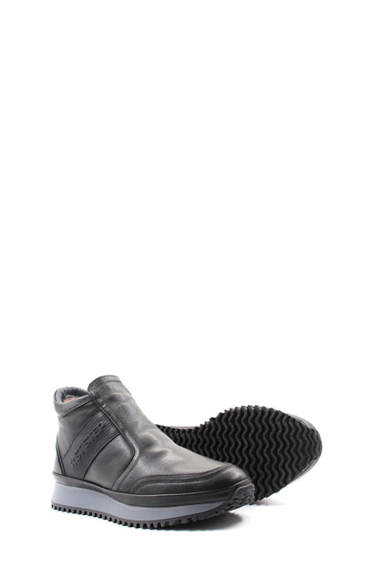 KOALA SYDNEY  Black Leather Slip-On Ankle Boots Wessi