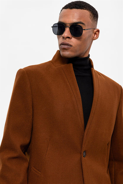 Judge Collar Men's Coat