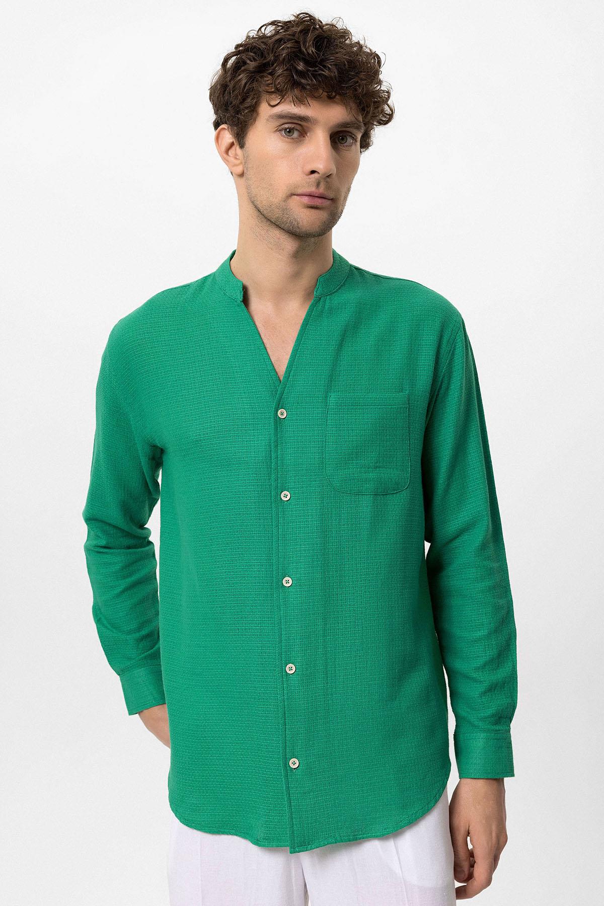 Men's Duck Green Judge Collar Knitted Textured Shirt