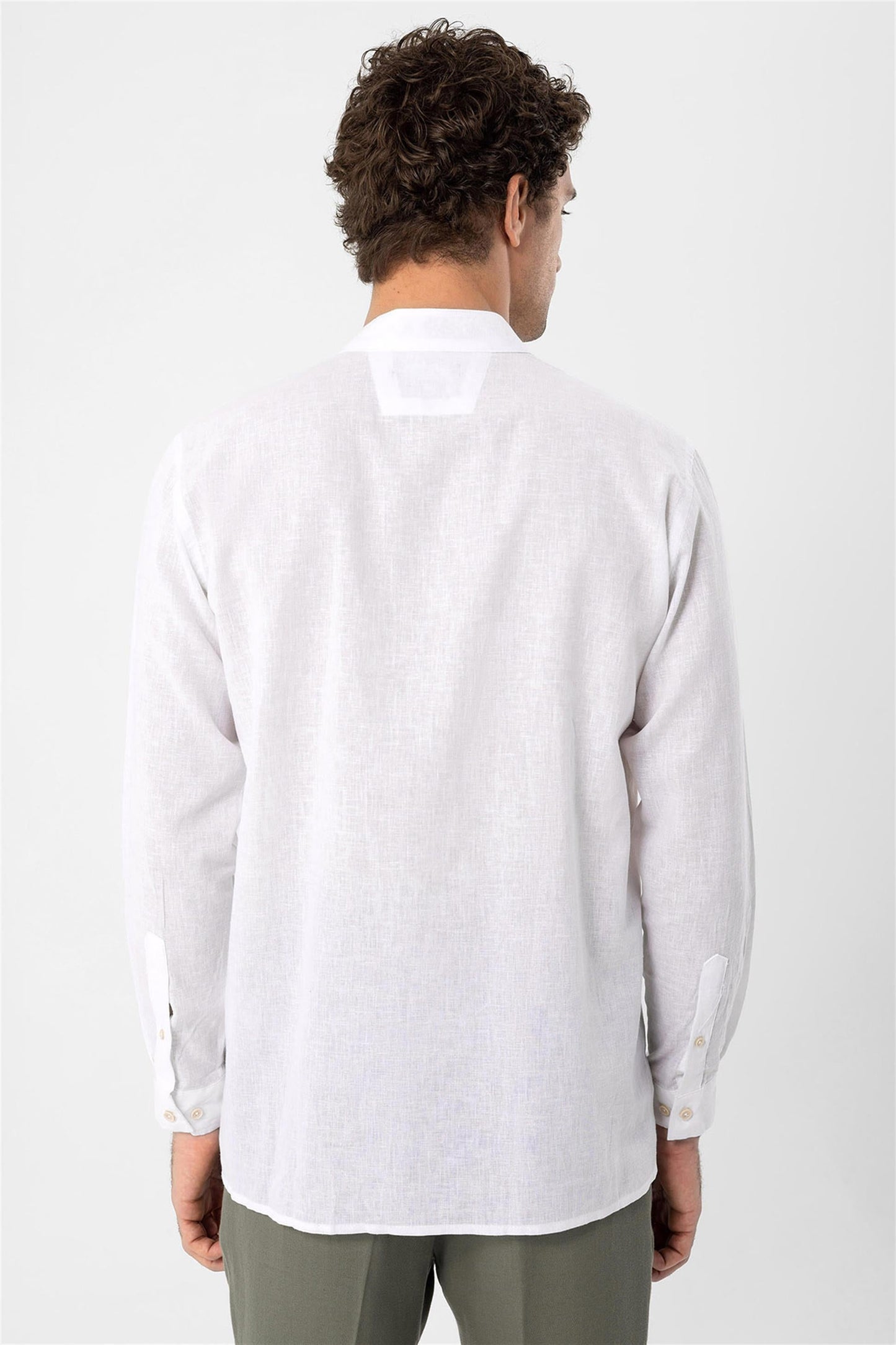 Men's White Judge Collar Long Sleeve Shirt