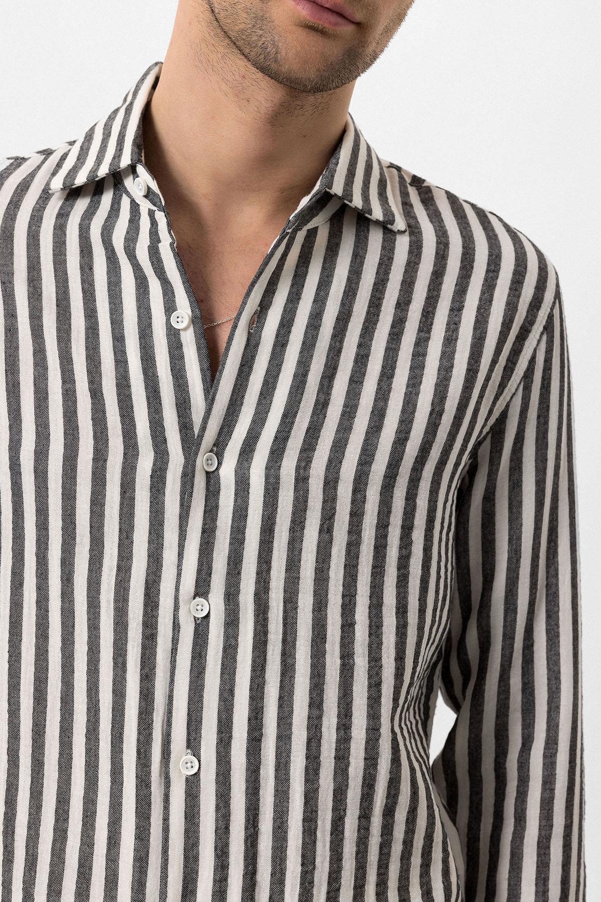 Men's Black Slim Fit Striped Long Sleeve Shirt