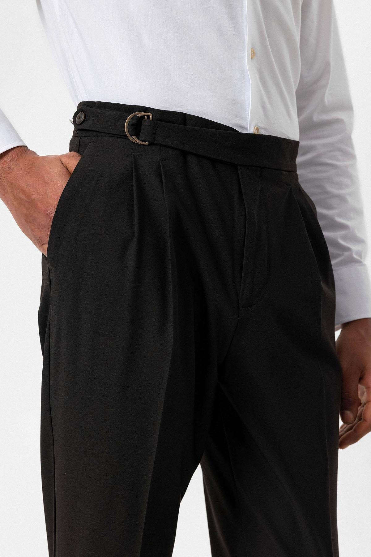 Men's Dark Brown High-Waist Buckle Closure Pleated Pants