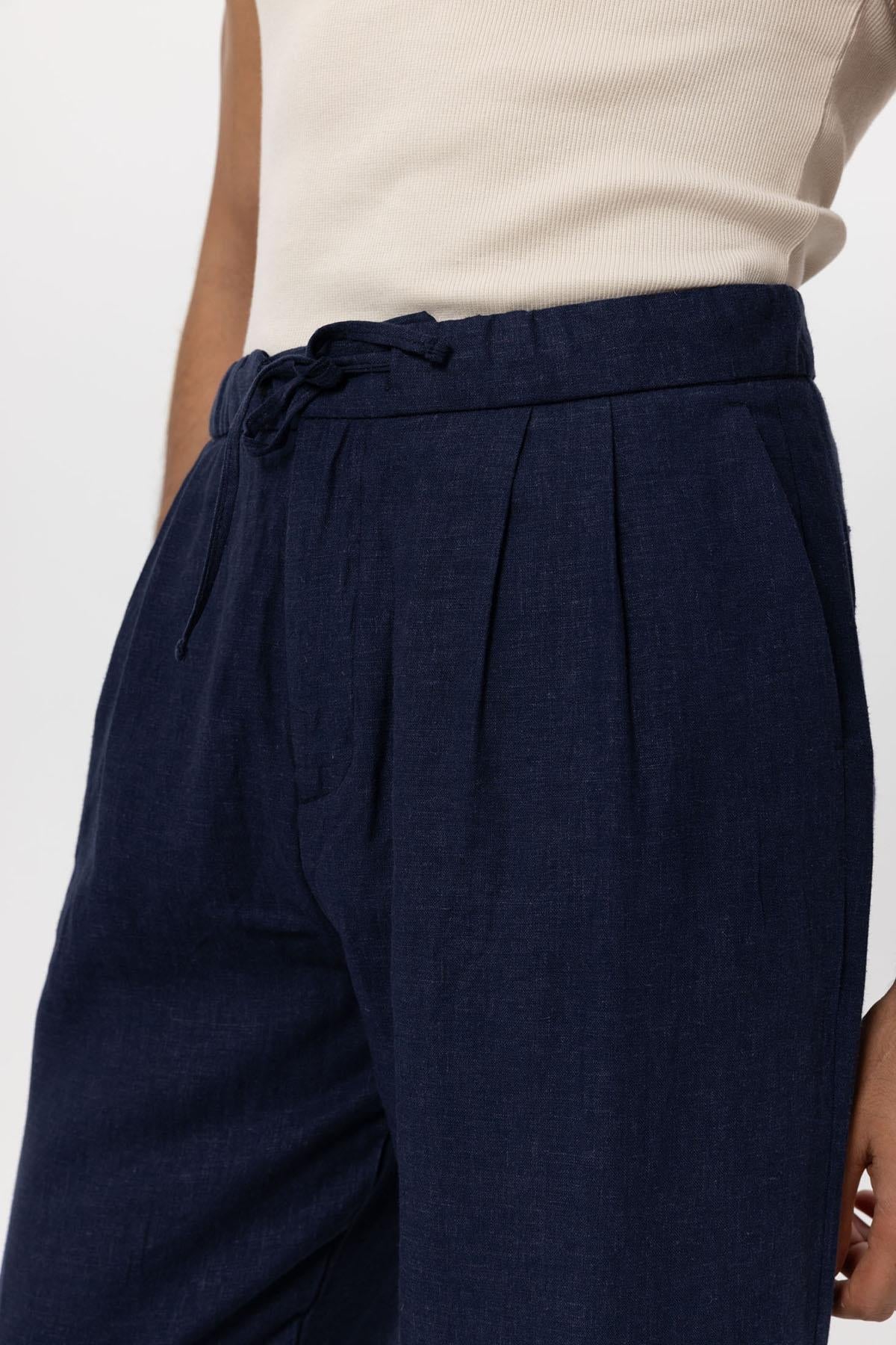 Men's Navy Blue Navy Belted Linen Blend Pants