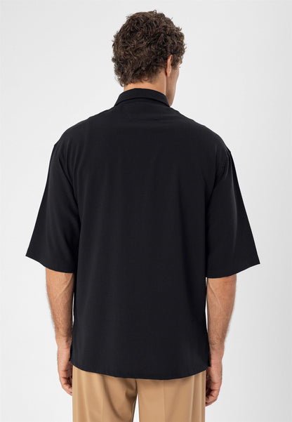 Men's Black Oversize Hidden Button Short Sleeve Shirt