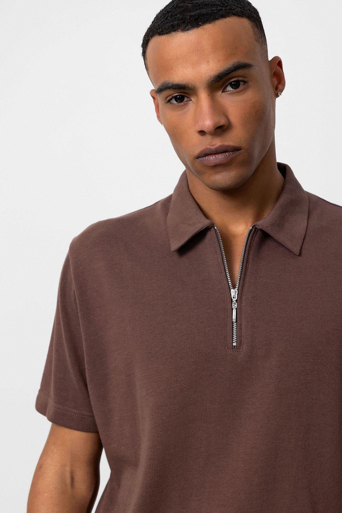 KOALA SYDNEY Men's Brown Polo Neck Zippered T-Shirt