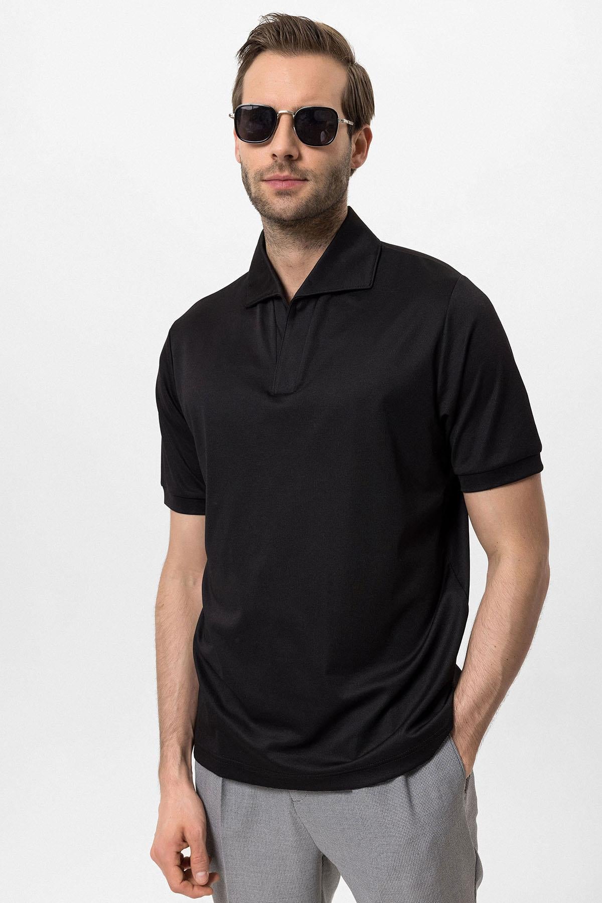 Men's Black Regular Fit Camp Collar T-Shirt