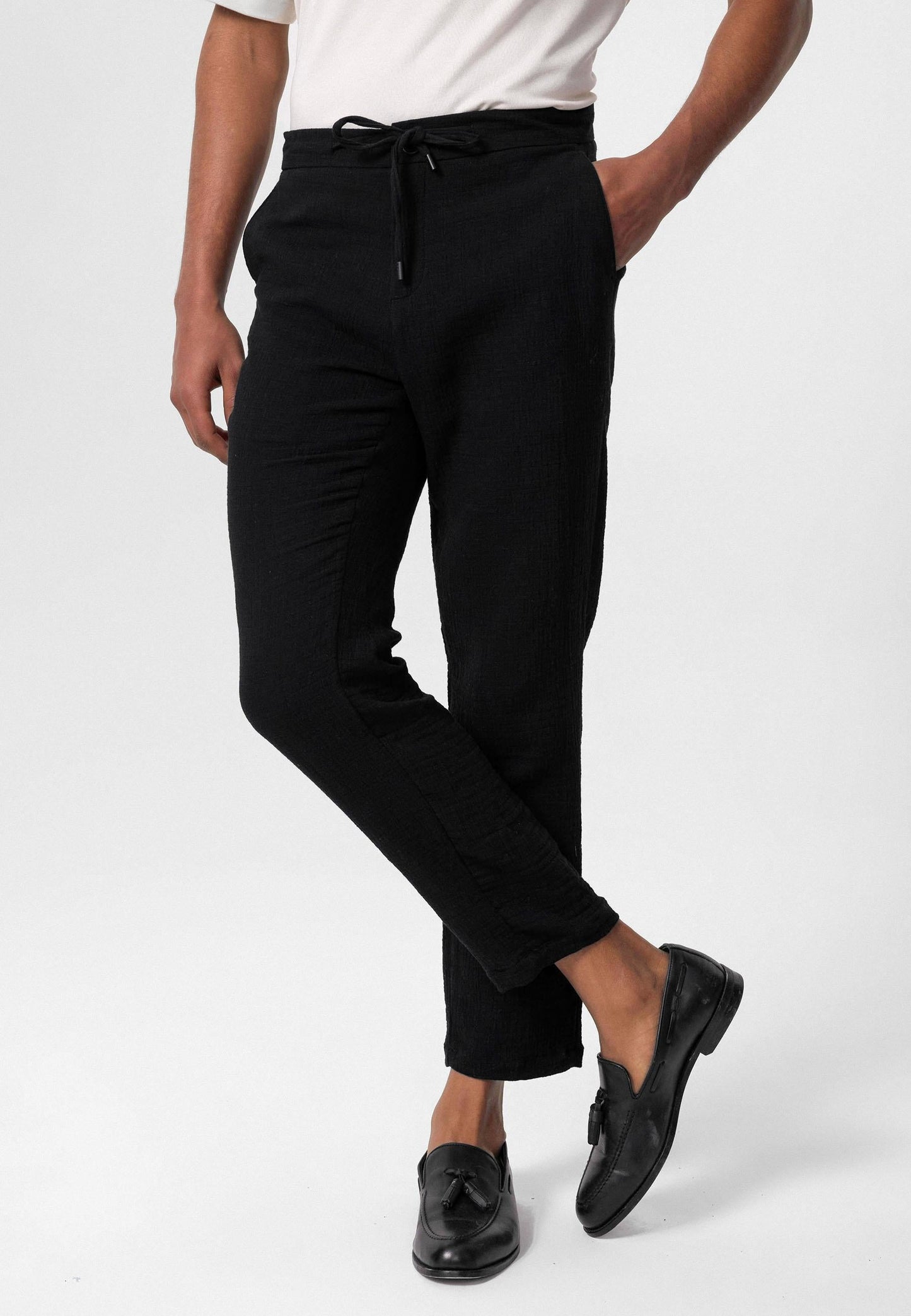 Men's Black Regular Fit Drawstring Pants