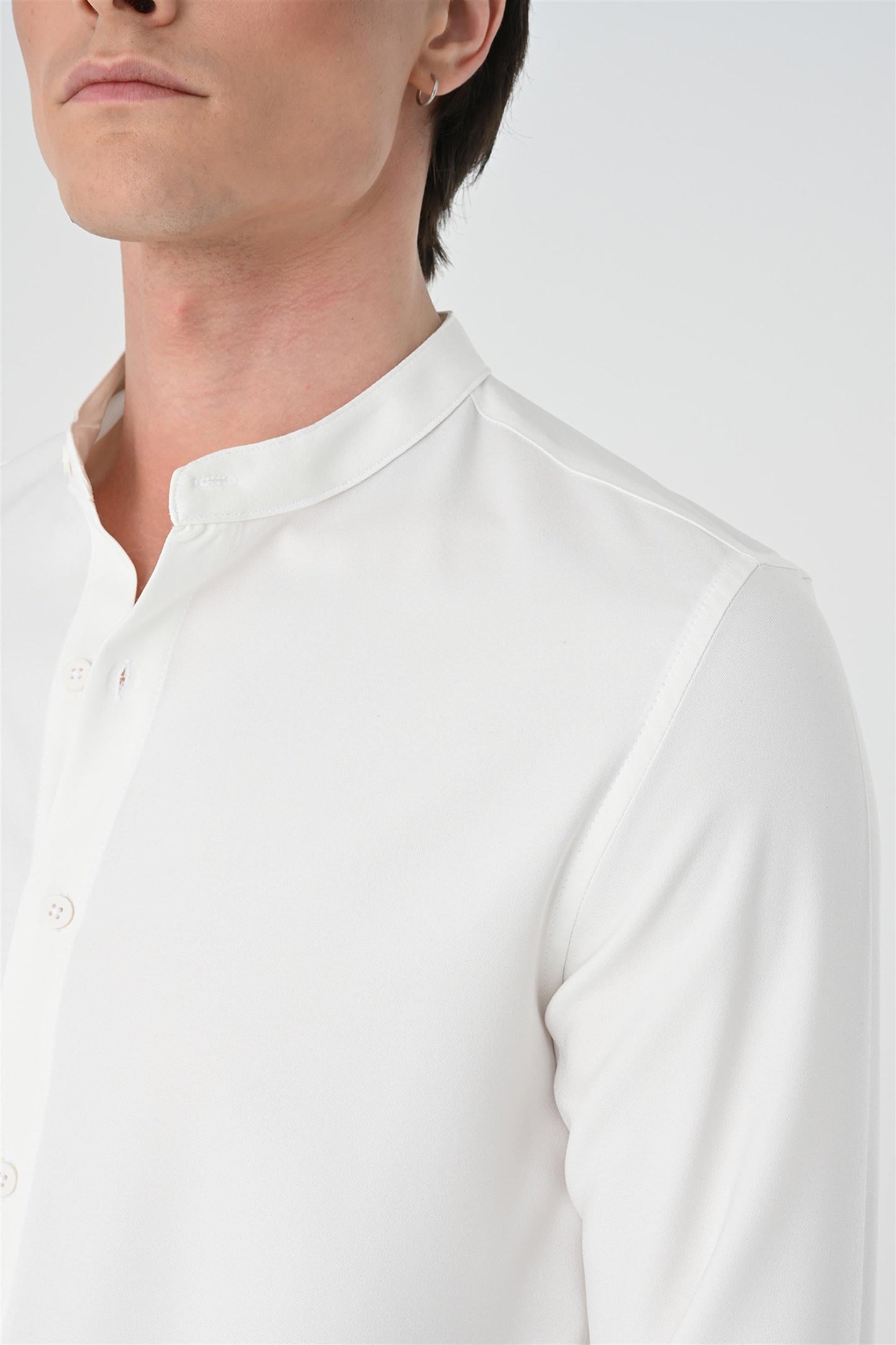 Men's White Regular Fit Classic Collar Shirt -