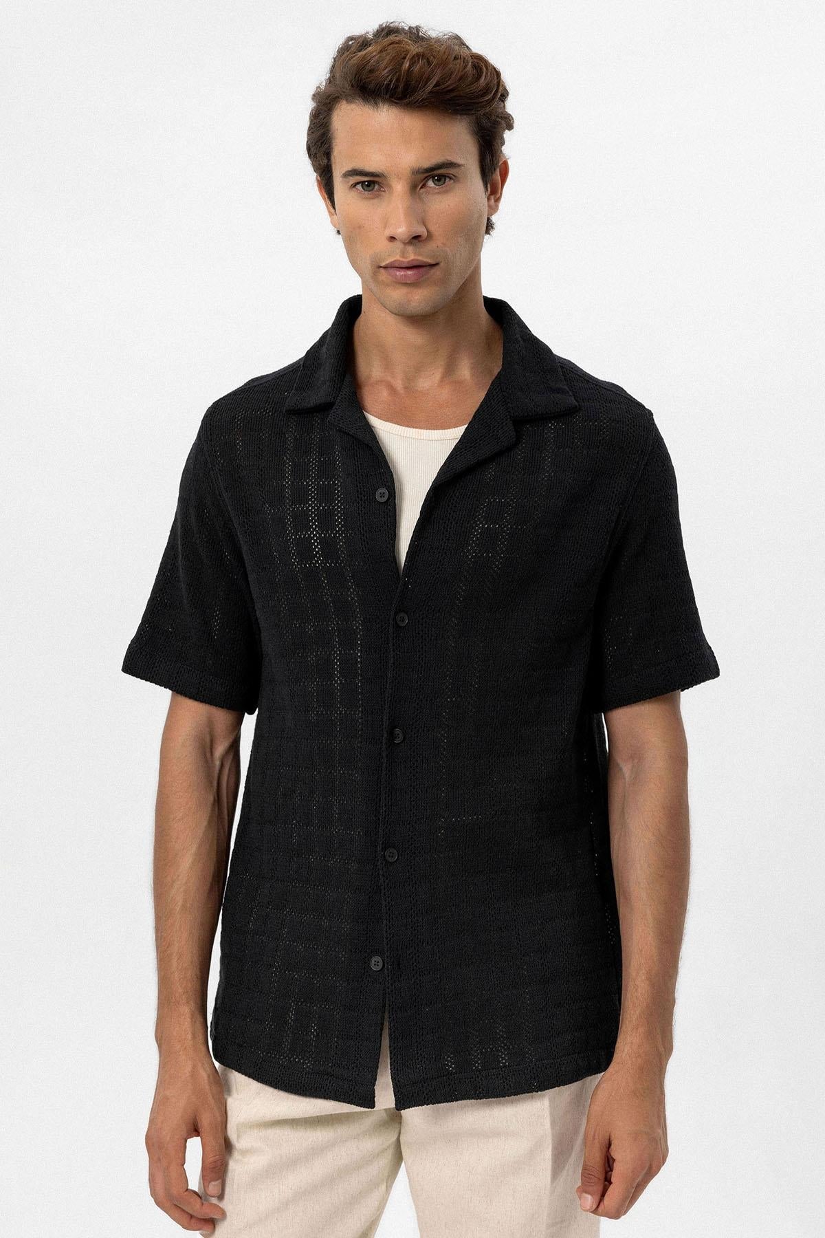 Men's Black Camp Collar Woven Shirt