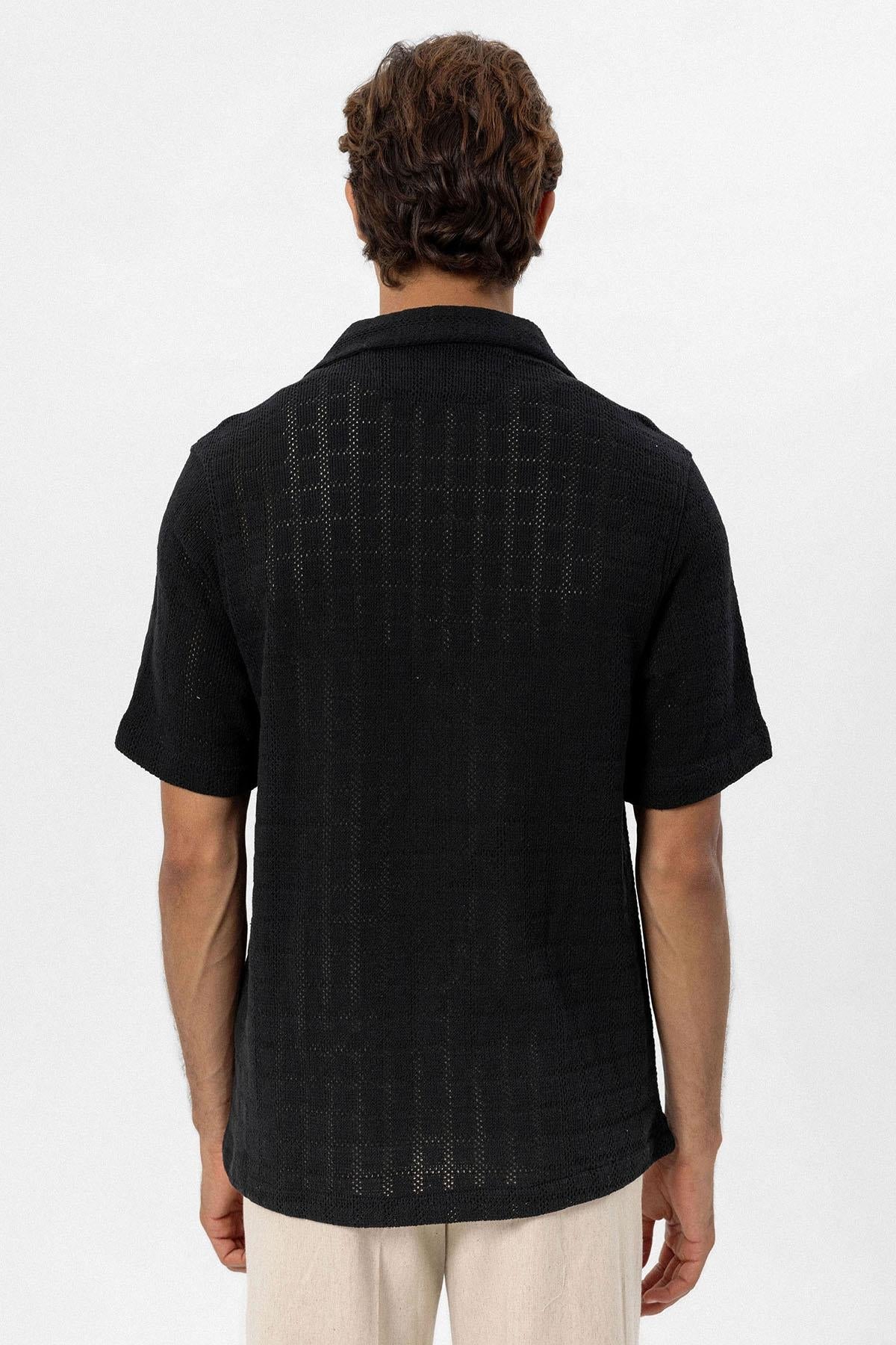 Men's Black Camp Collar Woven Shirt
