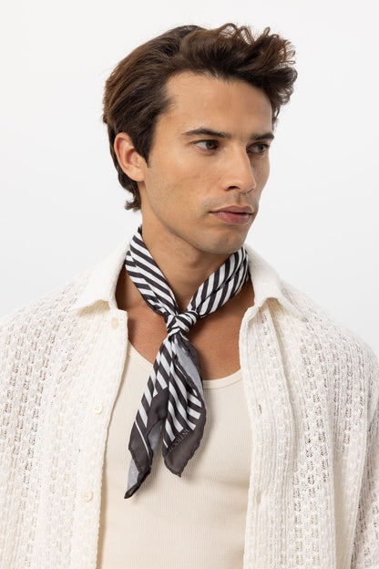 KOALA SYDNEY Men's Black Striped Scarf