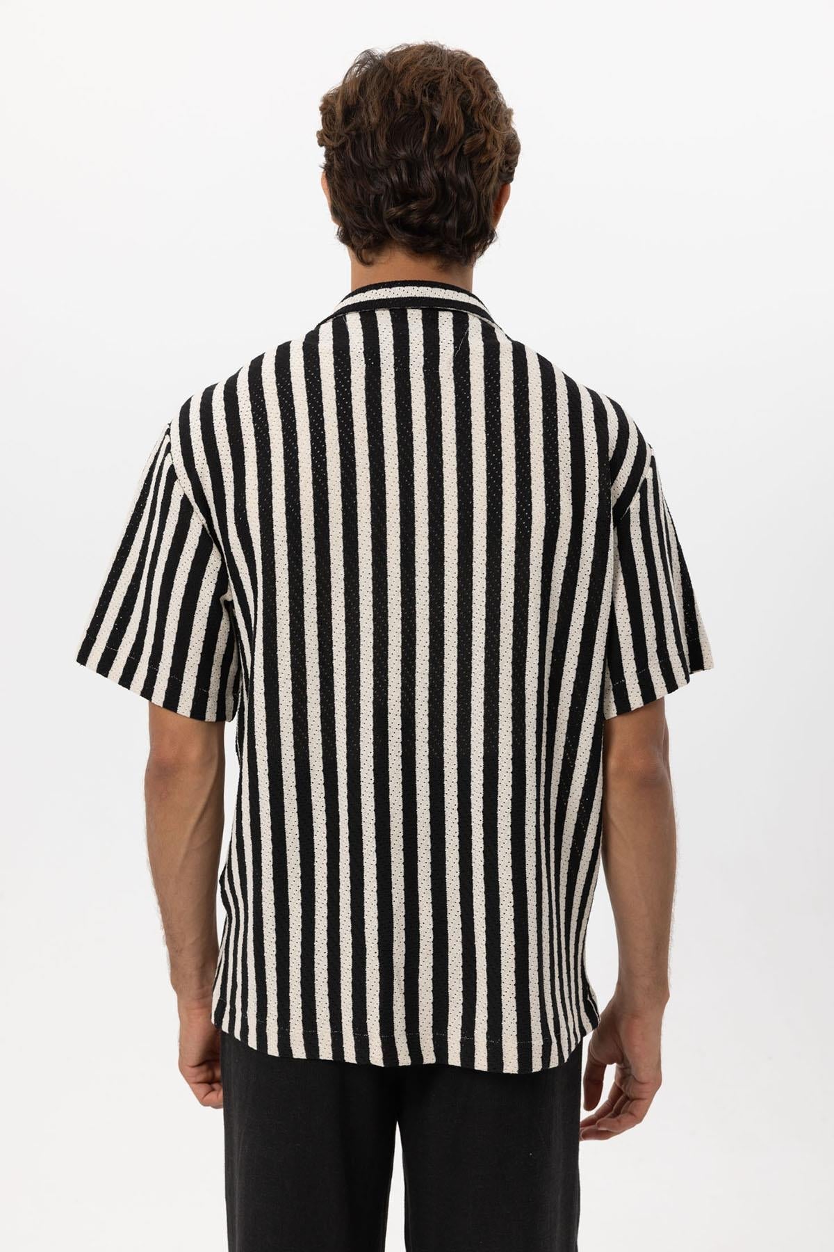 KOALA SYDNEY Men's Black Oversized Knit Striped Shirt