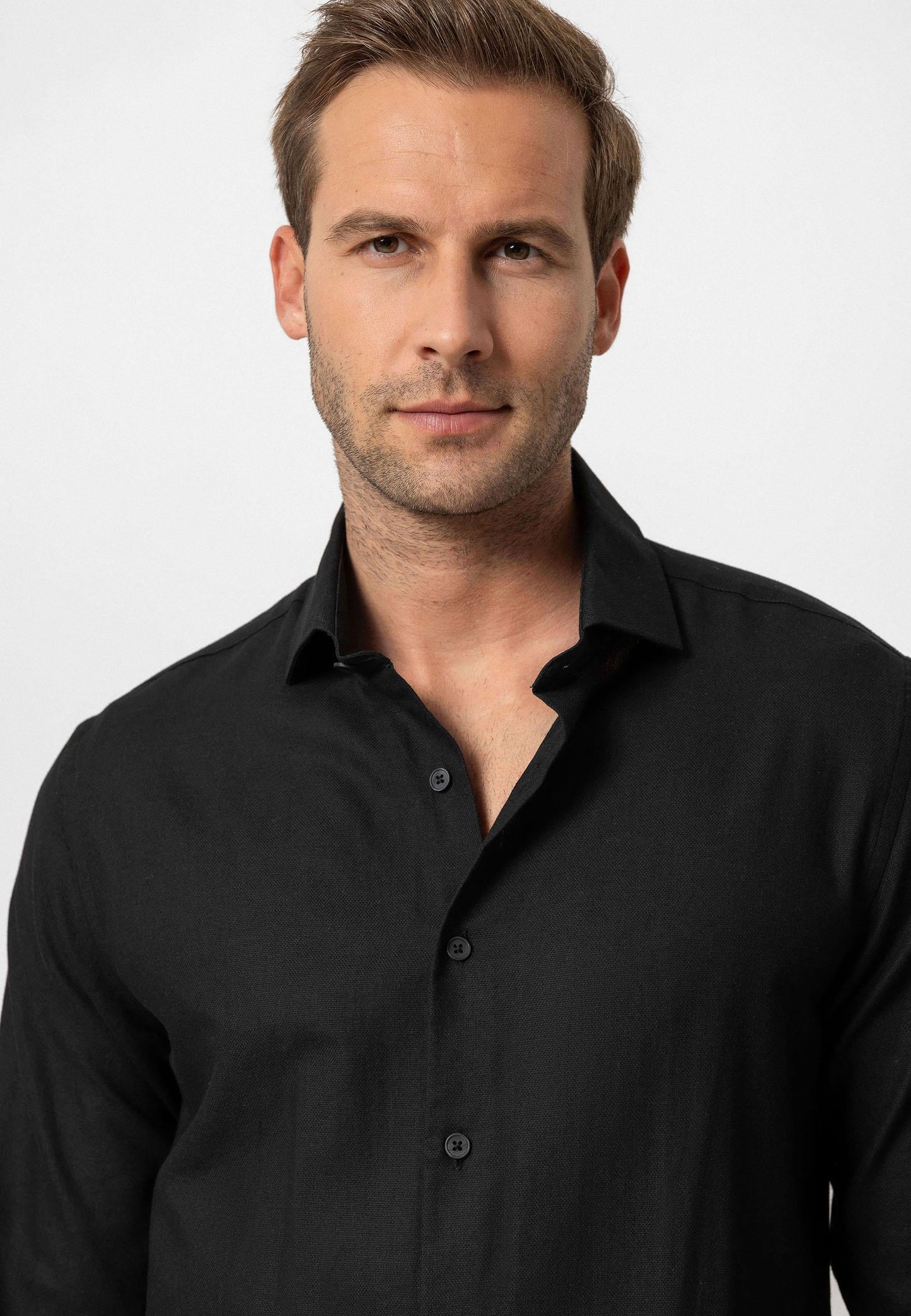 Black Long-Sleeve Slim Fit Men's Shirt