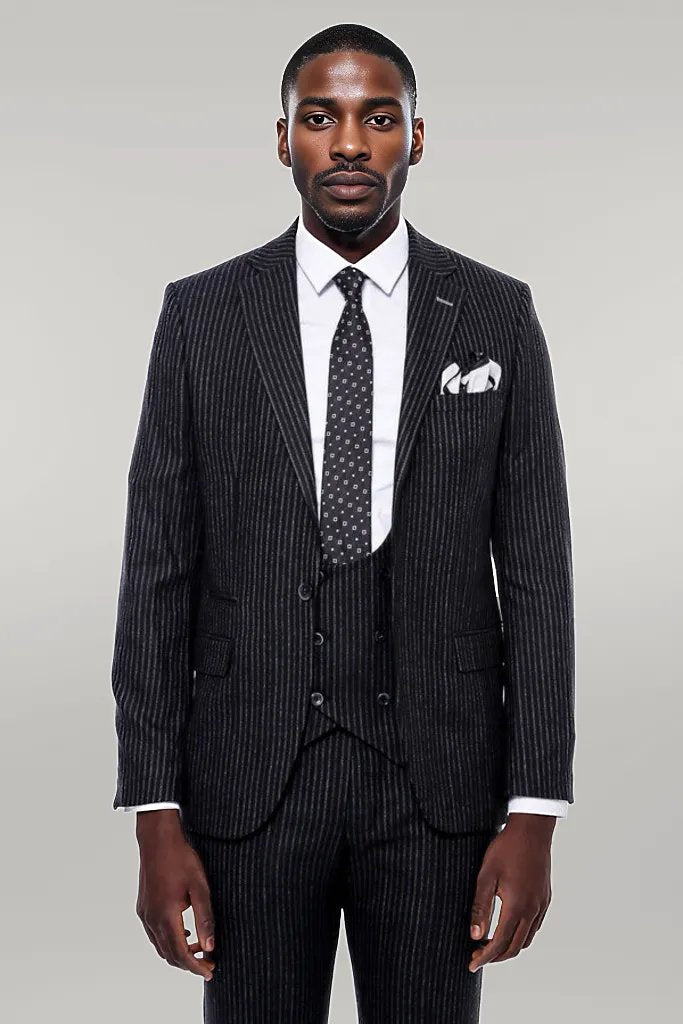 KOALA SYDNEY  Striped Black Double Breasted Suit -