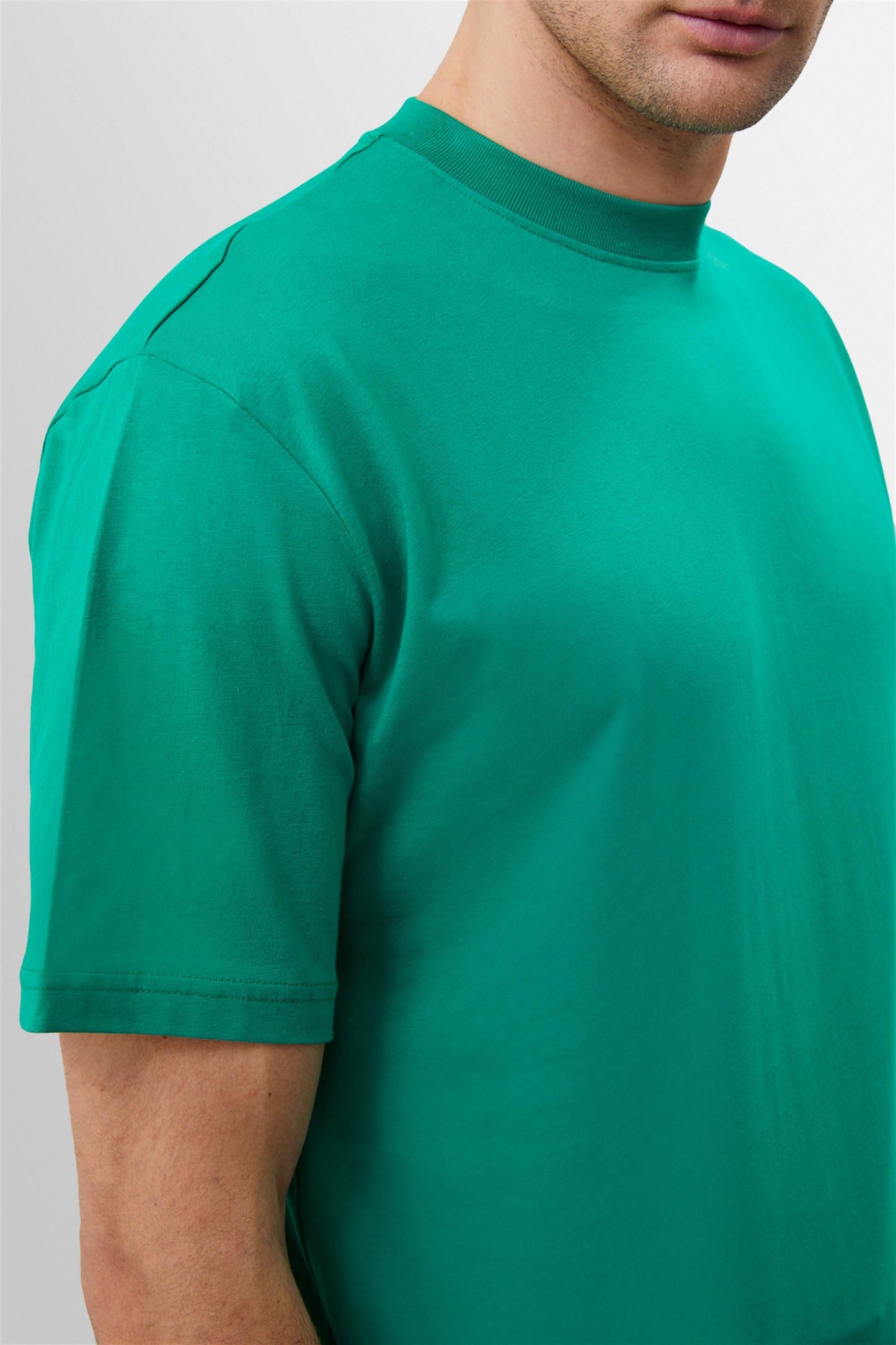 KOALA SYDNEY Men's Grass Green Crew Neck Basic T-Shirt