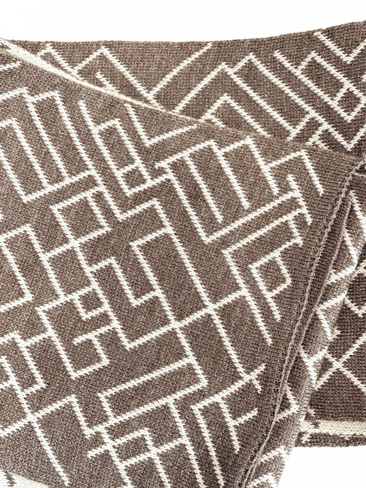 Brown Geometric Patterned Knit Scarf