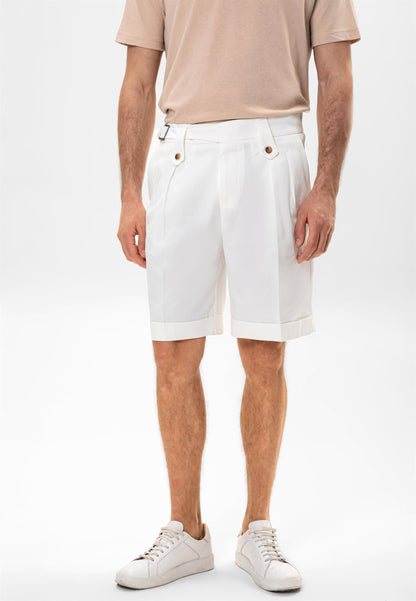 Men's White Buckle Detailed Pleated Shorts