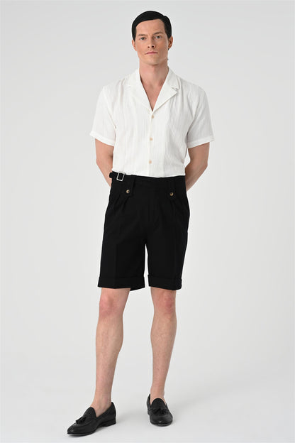 Men's Black Buckle Detailed Pleated Shorts