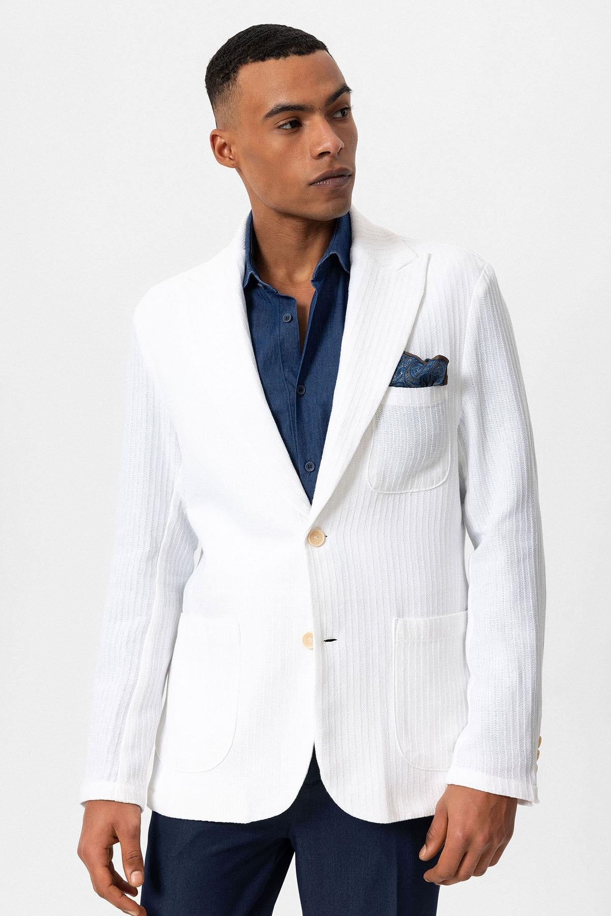KOALA SYDNEY  Men's Ecru Pocketed Plain Blazer Jacket -