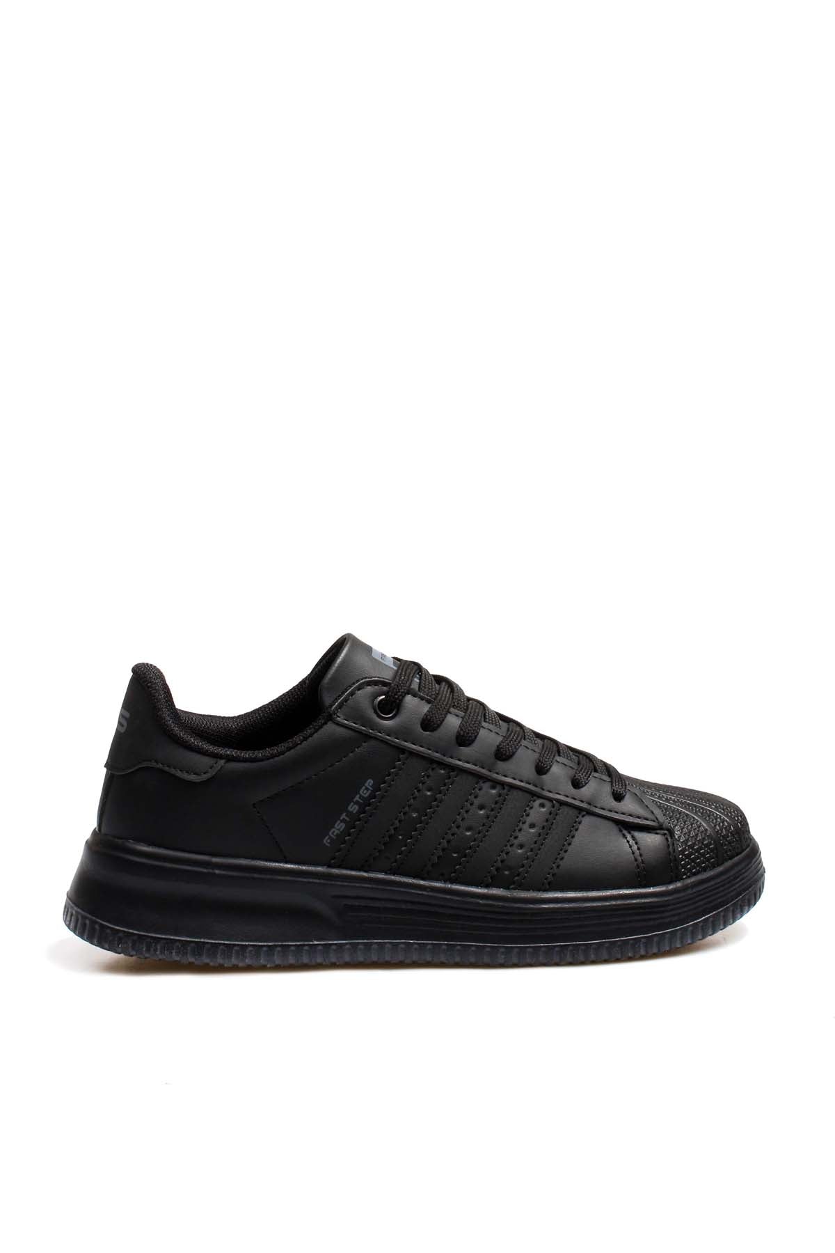 Men's All-Black Leather Low-Top Sneakers with Textured Toe