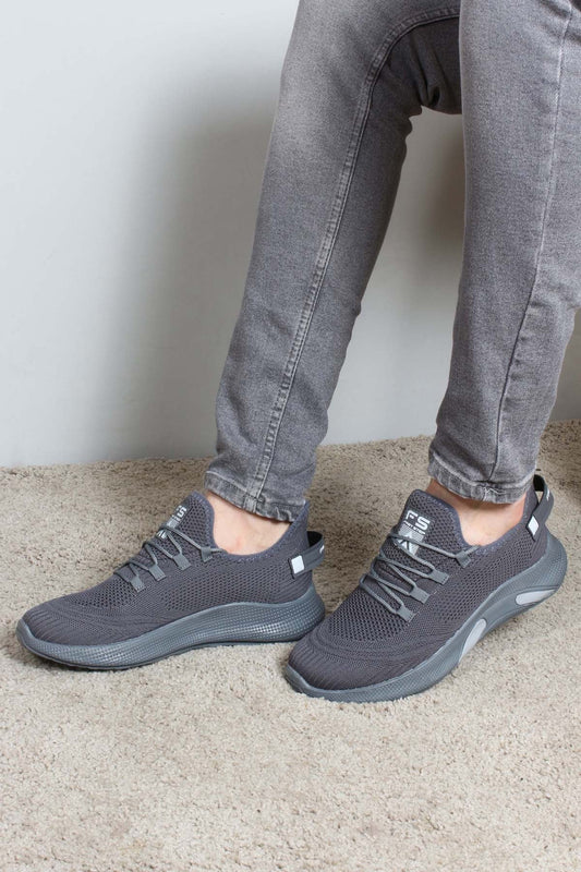 Men's Gray Knit Sneakers with Lightweight Sole