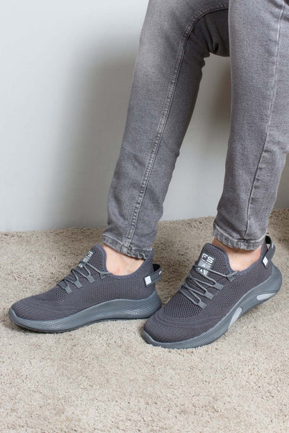 Men's Gray Knit Sneakers with Lightweight Sole