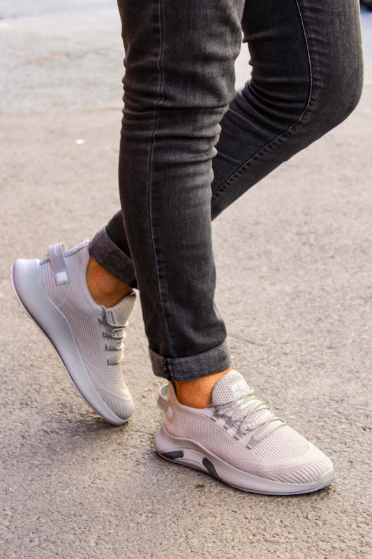 Men's Light Gray Knit Sneakers with Cushioned Sole
