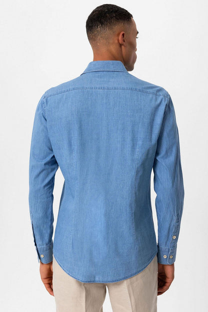 Men's Light Blue Long-Sleeve Denim Shirt