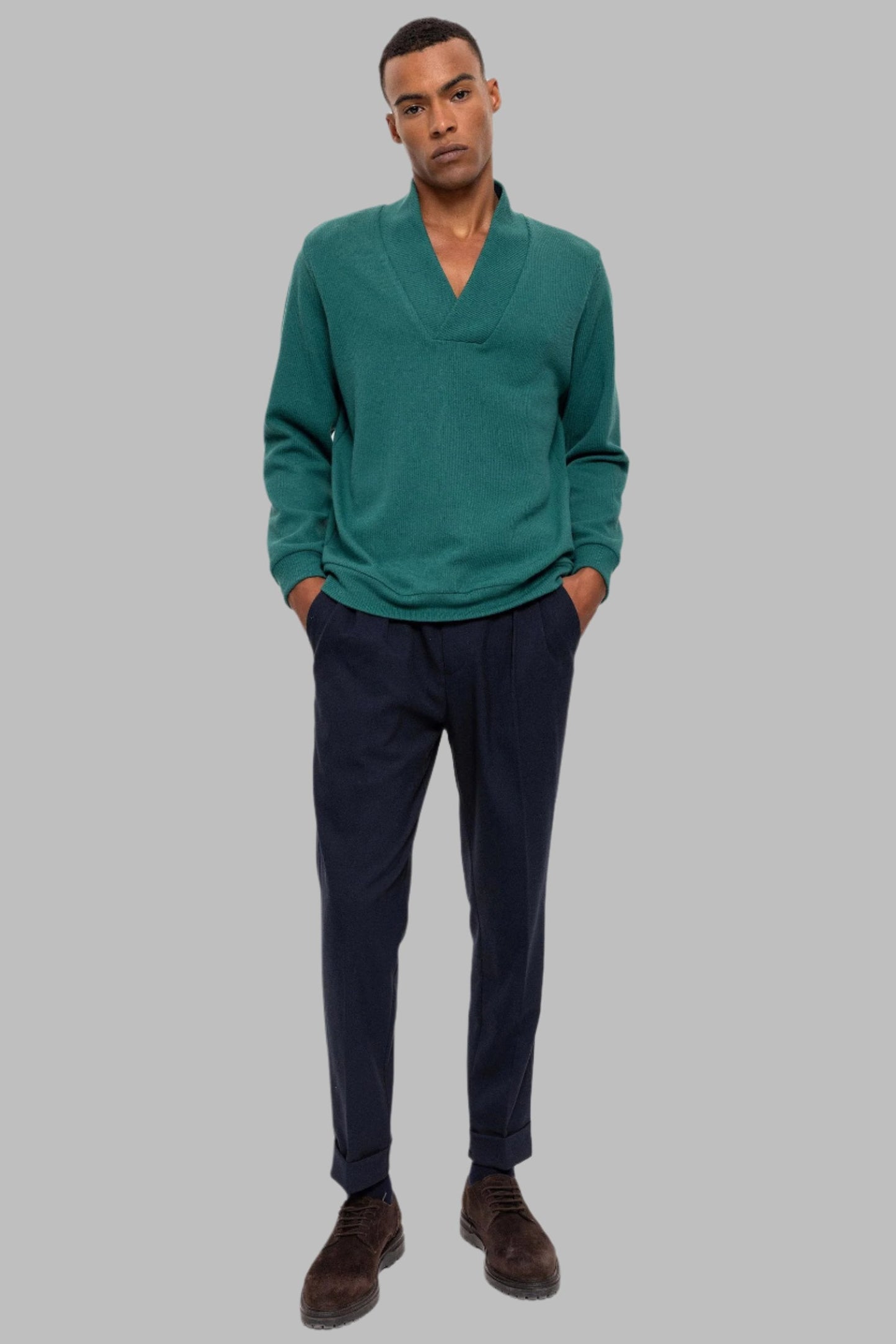 KOALA SYDNEY  Men's Green V-Neck Sweater -