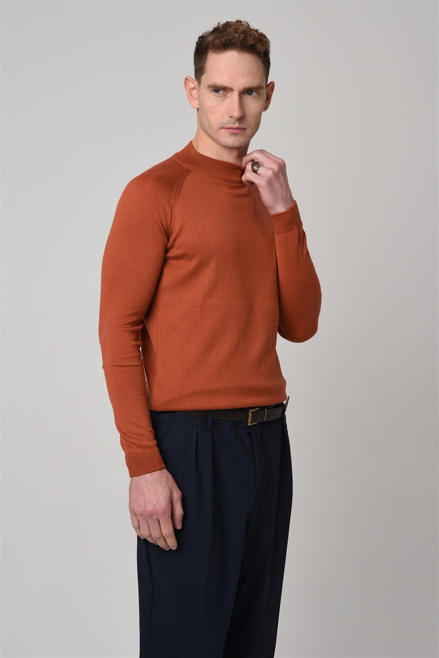 KOALA SYDNEY Men's Tile Half Turtleneck Knitwear