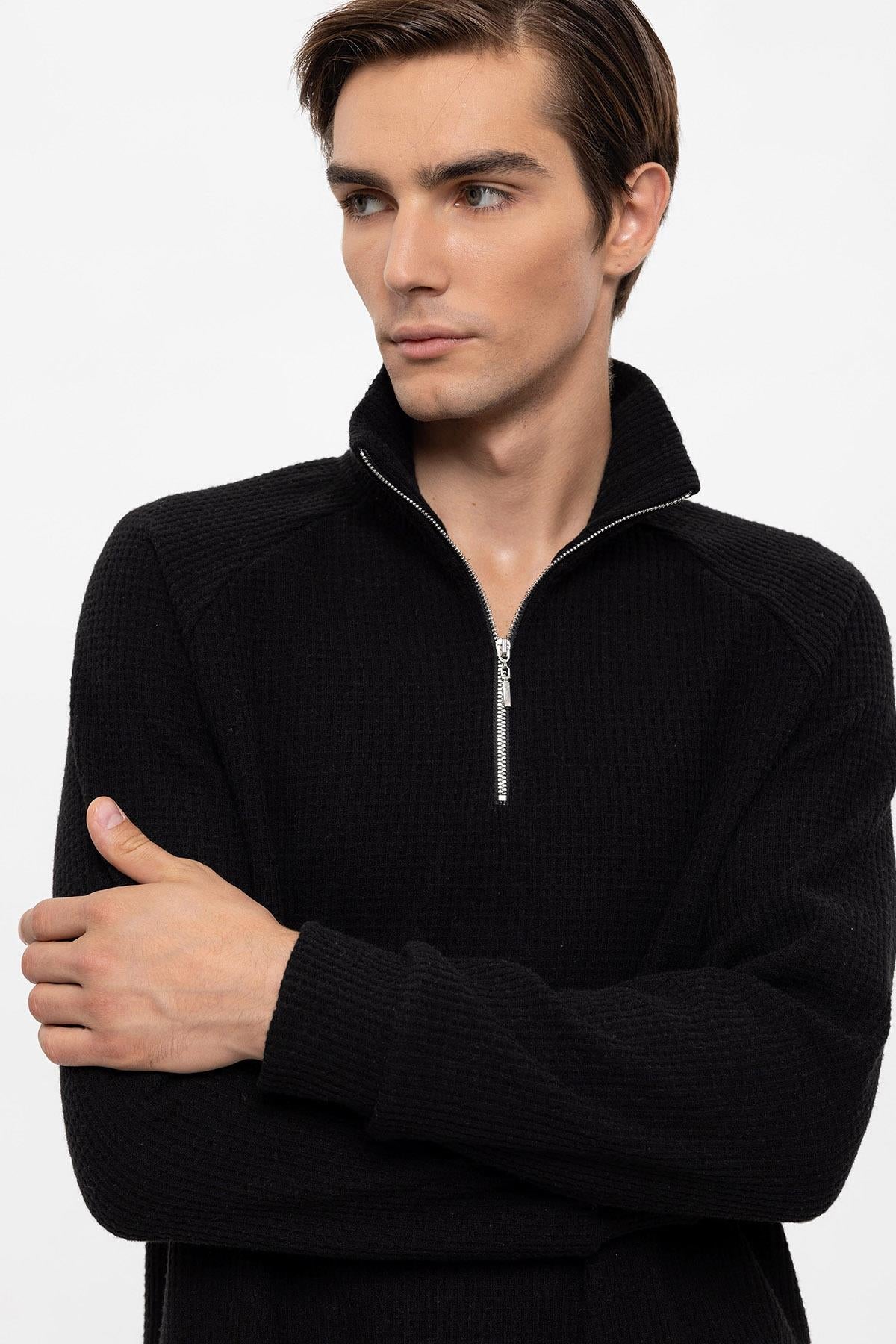 Men's Black Half Zip Stand Collar Sweater