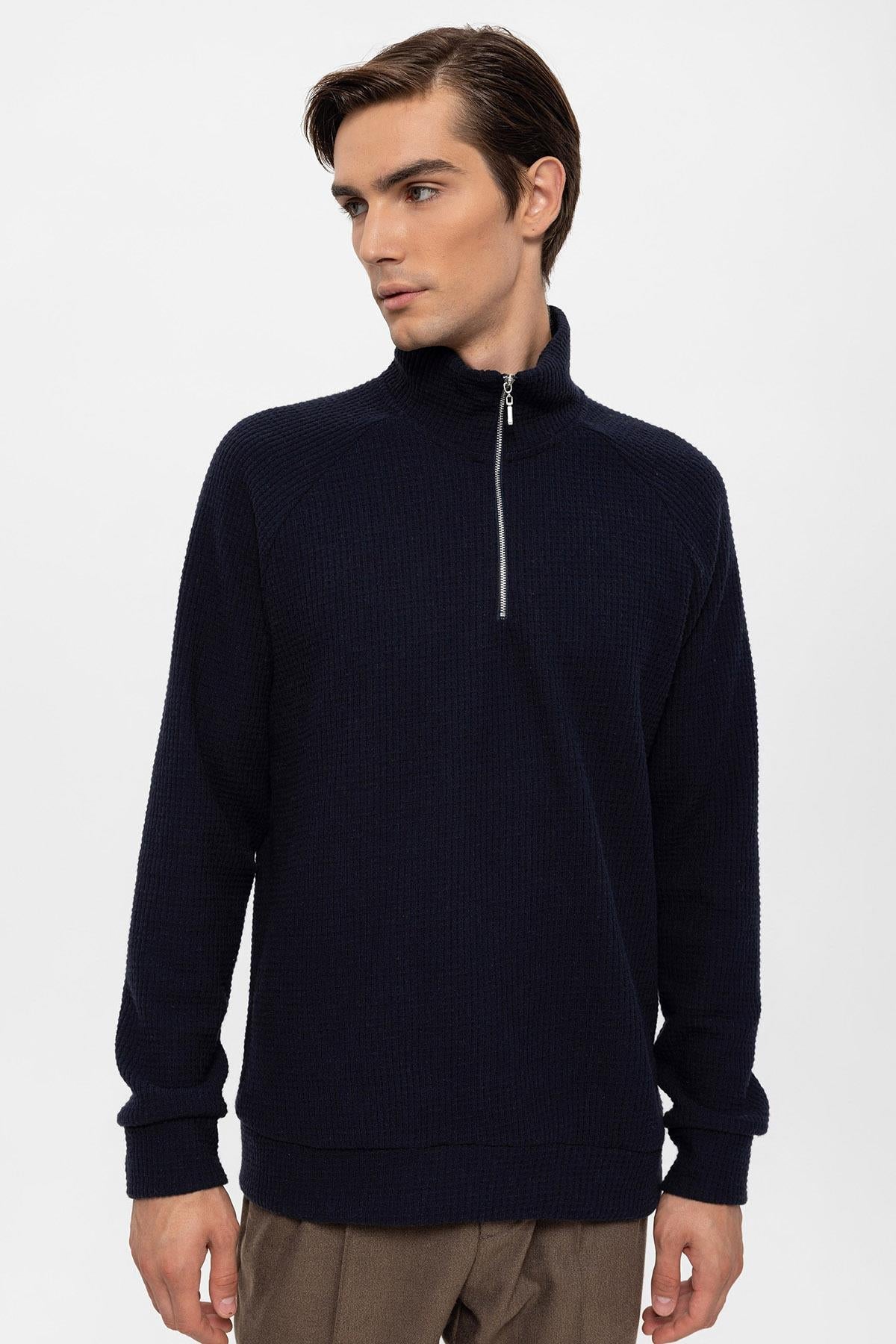 Men's Navy Blue Half Zipper High Collar Sweater