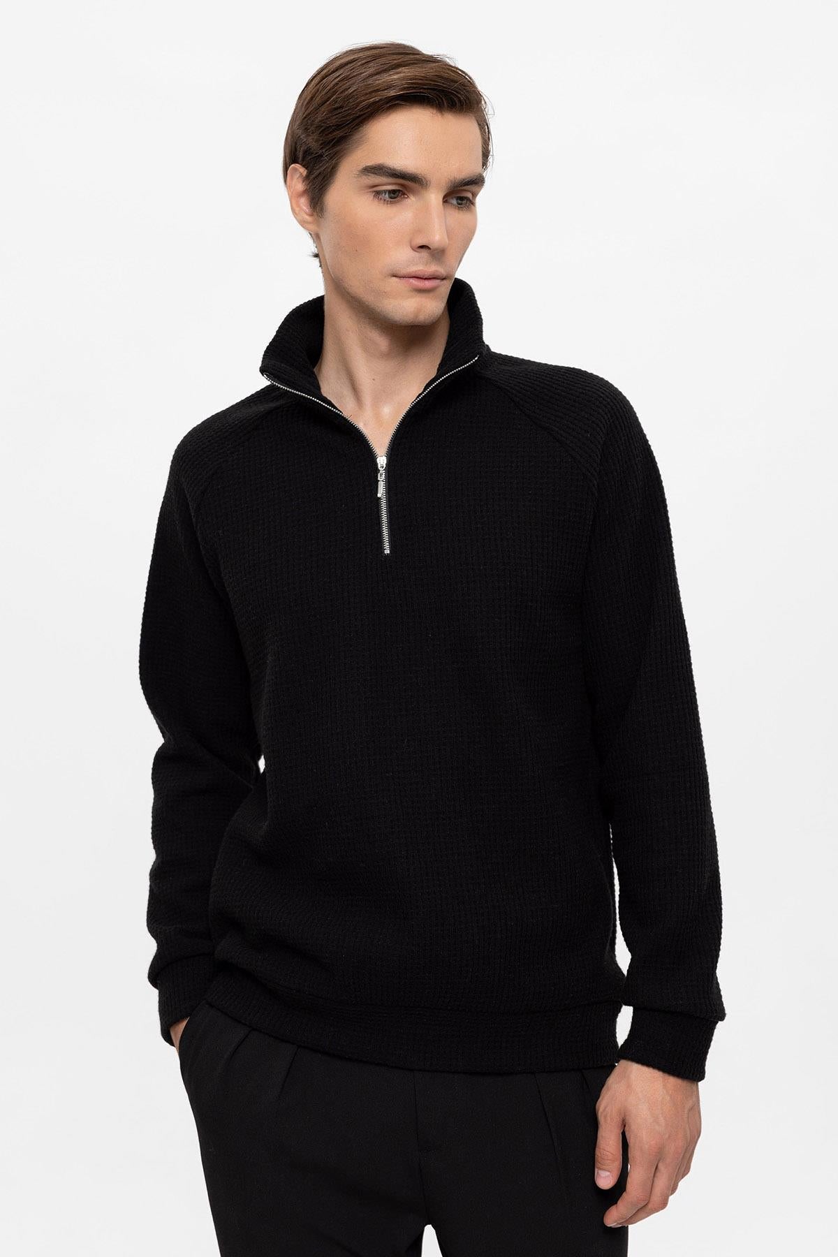 Men's Black Half Zip Stand Collar Sweater