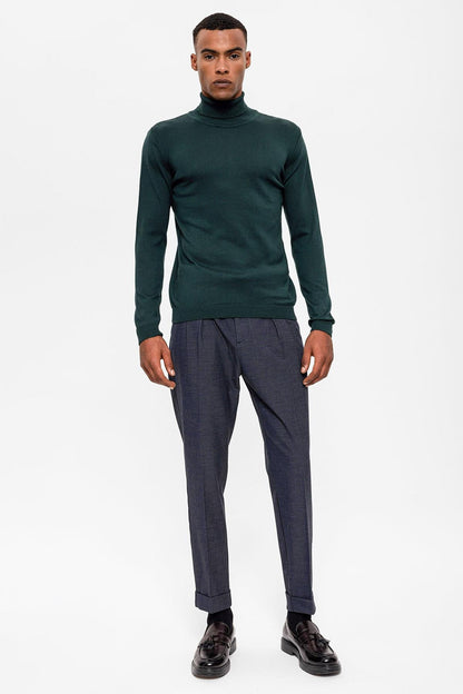 Green Turtleneck Men's Knit Sweater