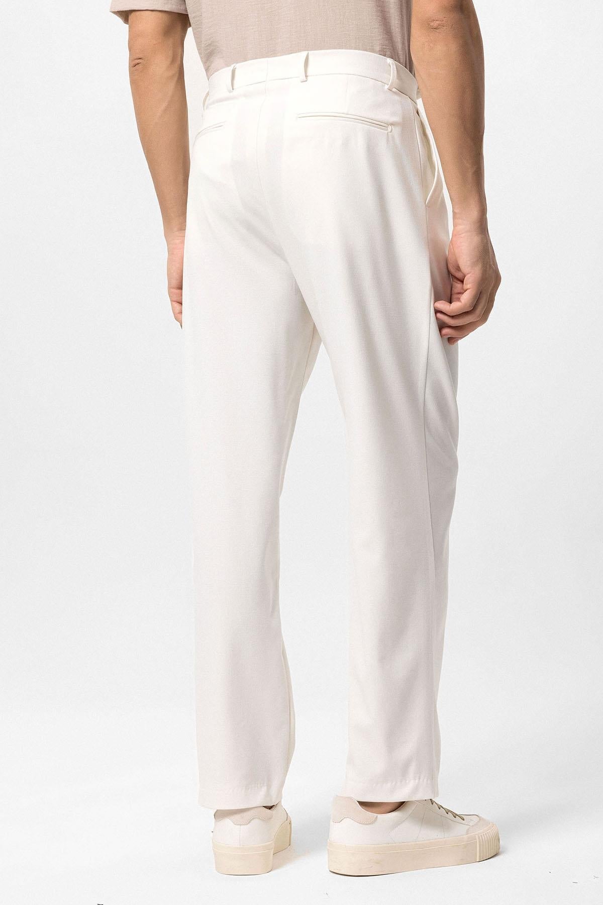 Men's Ecru High-Waisted Baggy Pants