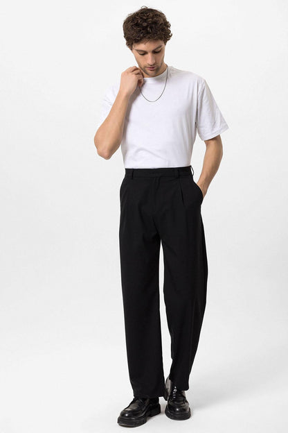 Men's Black High-Waisted Baggy Pants