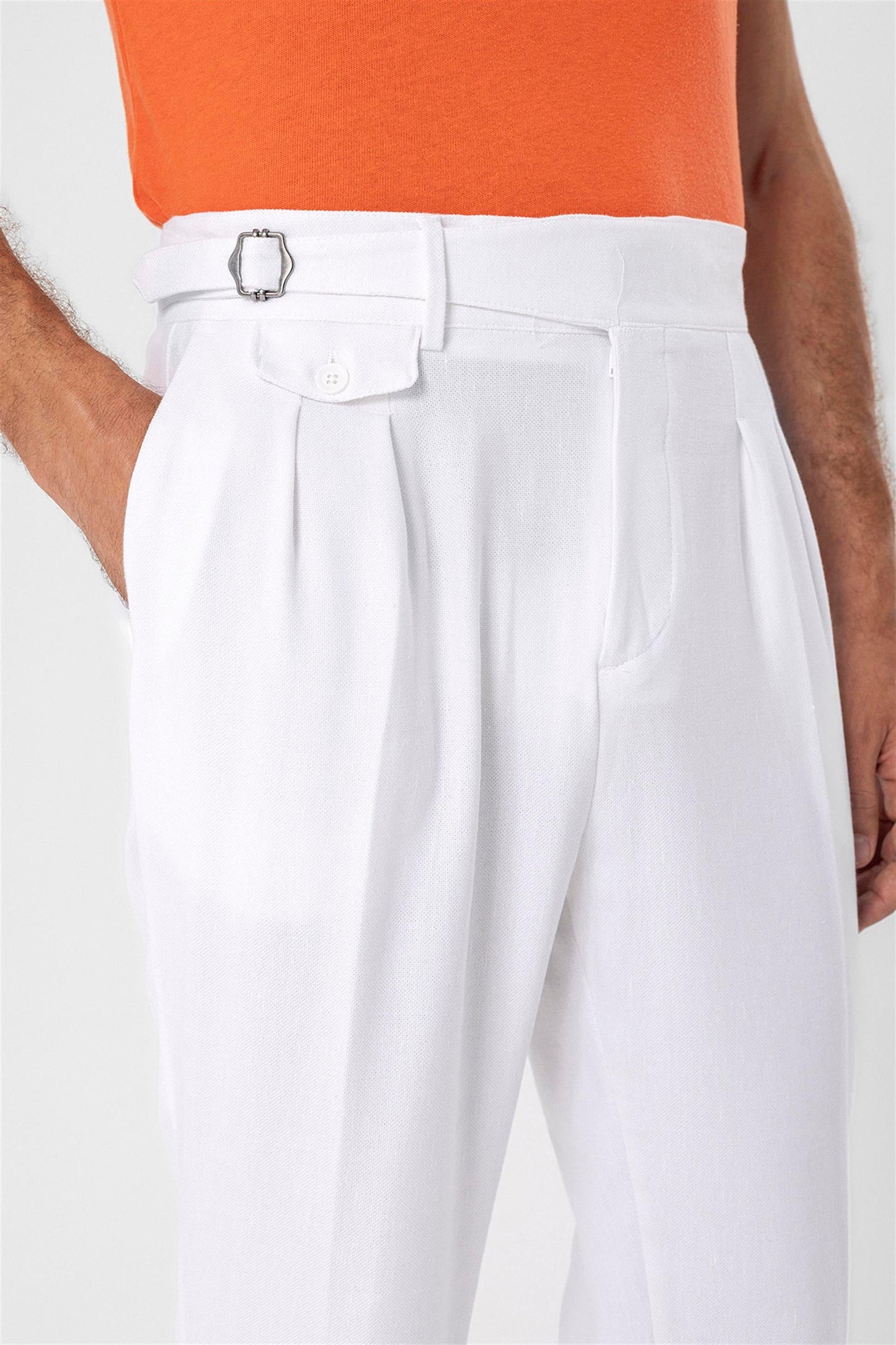 Men's White High Waist (Boyfriend) Pleated Fabric Trousers With Buckle Belt