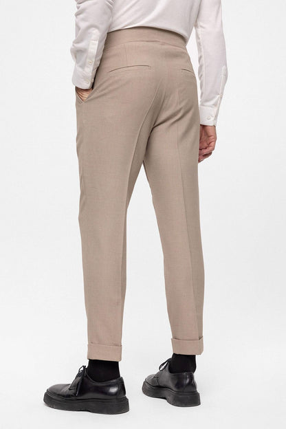 Men's Beige High Waist (Boyfriend) Pleated Fabric Trousers With Buckle Belt