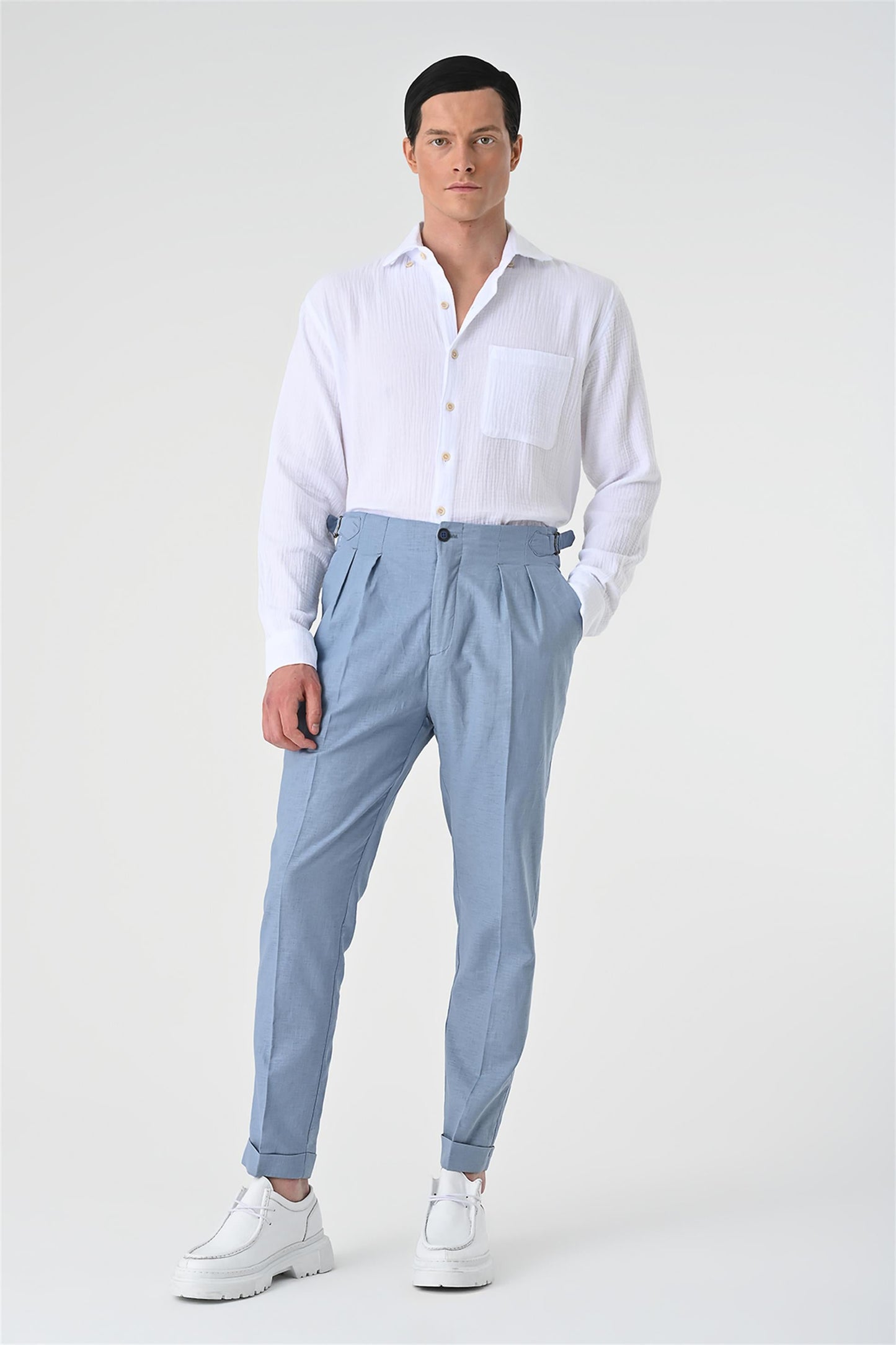 Men's Blue High Waist Pleated Linen Trousers