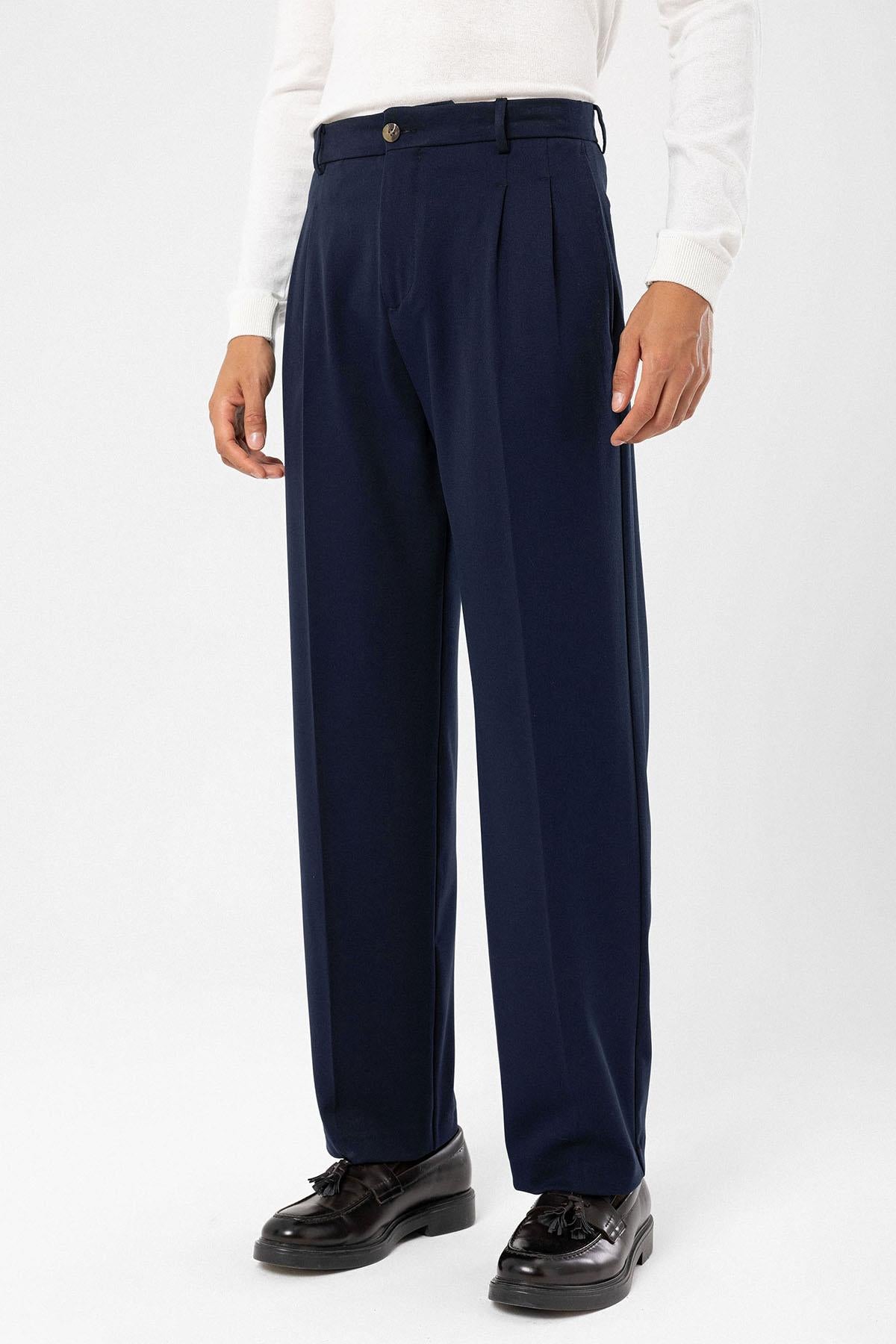 Men's Dark Navy Blue High-Waisted Relaxed Fit Pleated Pants