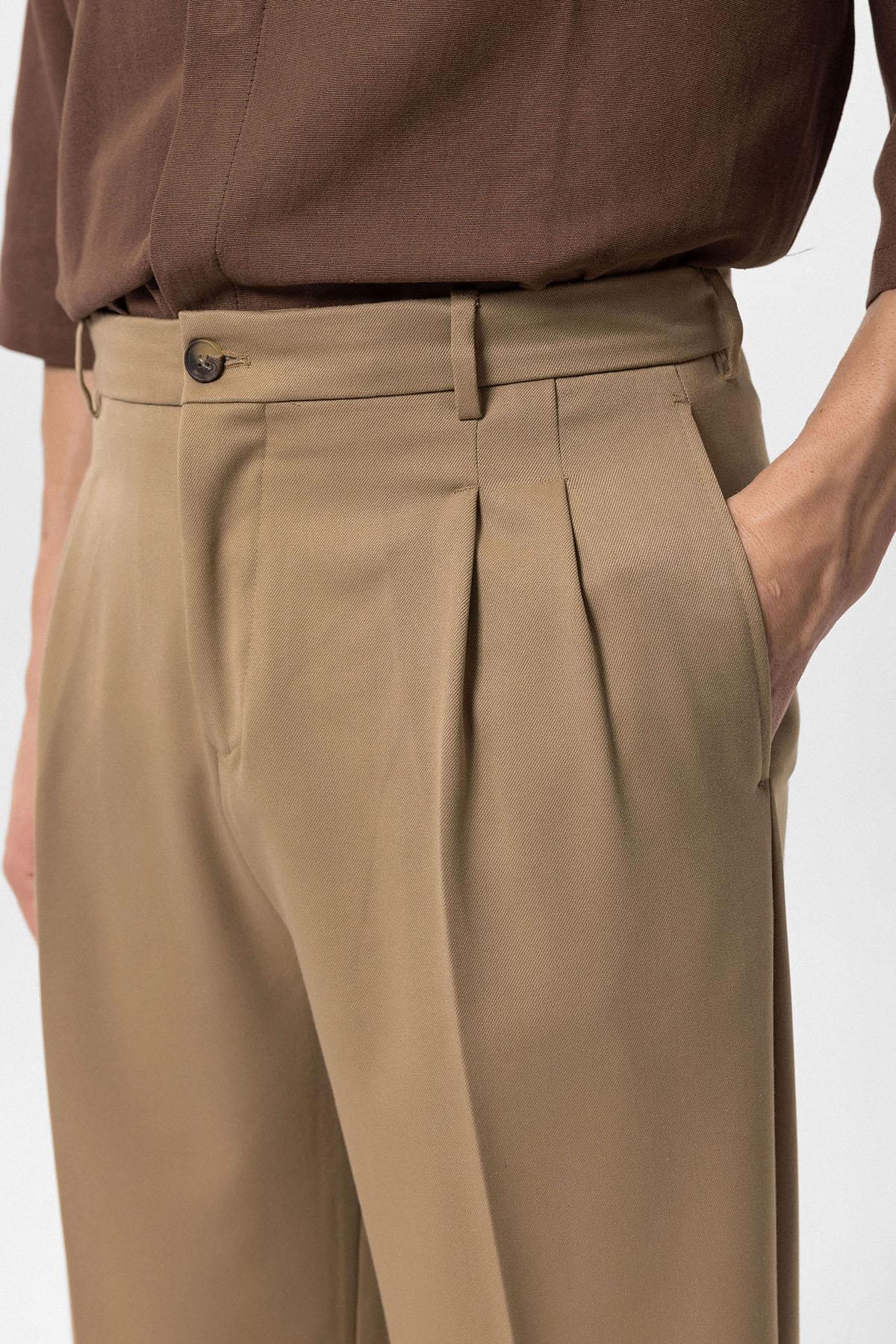 Men's Camel High Waist Pleated Comfortable Fit Trousers