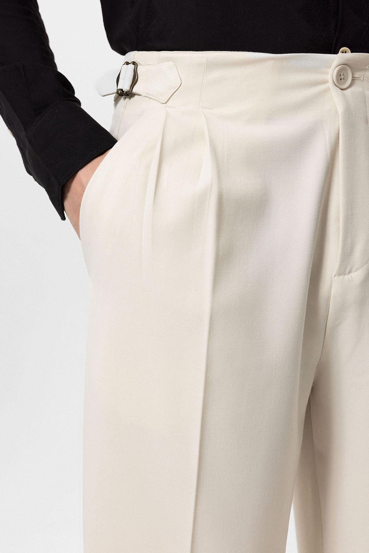 Men's Ecru Slim Fit Pants