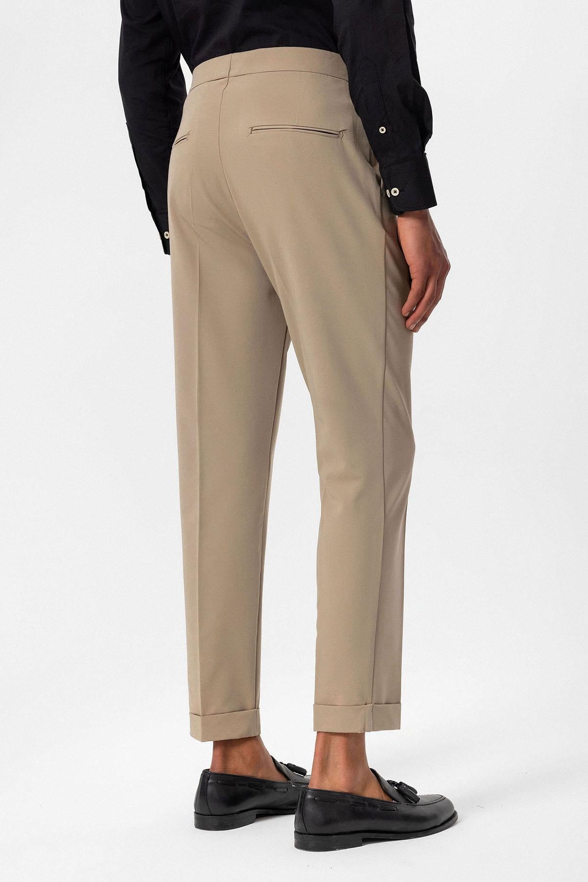 Men's Beige High-Waisted Belted Pleated Pants